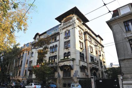 Zona Eminescu sau cum se adaptează luxul bugetelor de criză