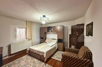 Casă - 4 camere de vanzare TARGOVISTE - Dambovita anunturi imobiliare Dambovita