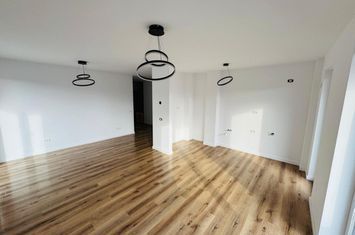 Apartament 3 camere de vanzare CLUJ-NAPOCA - Cluj anunturi imobiliare Cluj