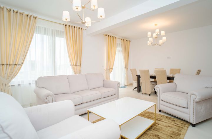Vilă - 4 camere de inchiriat IASI - Iasi anunturi imobiliare Iasi