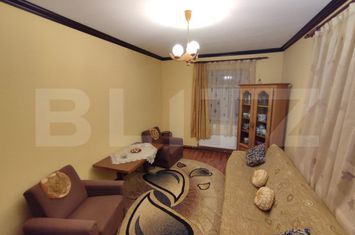 Casă - 3 camere de vanzare RADAUTI - Suceava anunturi imobiliare Suceava