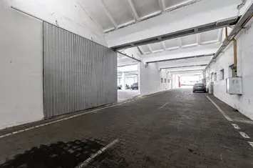 Hală industrială în suprafață de 1174 mp anunturi imobiliare Arad