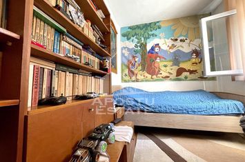 Apartament cu 3 camere, etaj intermediar, zona Sagului anunturi imobiliare Timis