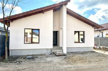 Casă - 4 camere de vanzare ALBA IULIA - Alba anunturi imobiliare Alba