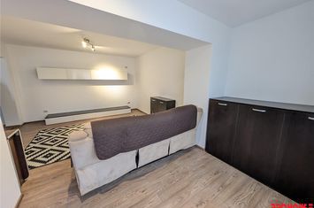 Casă - 3 camere de inchiriat NORD - Bacau anunturi imobiliare Bacau