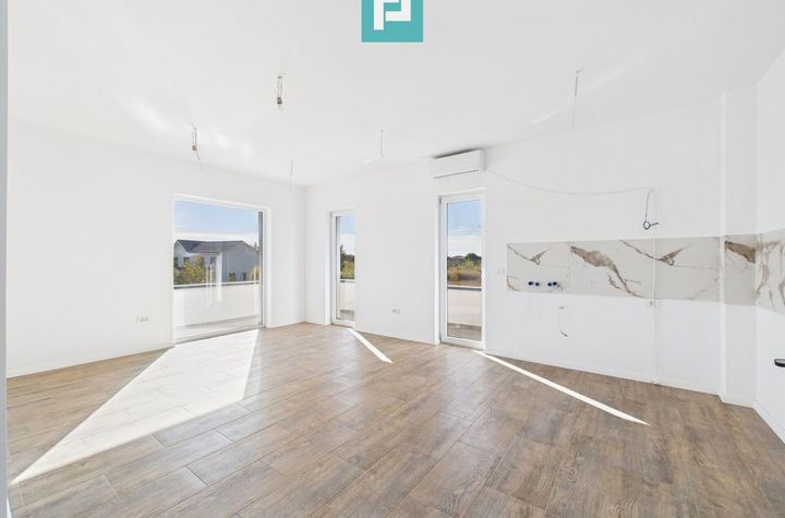 Apartament nou cu 3 camere , în Ghiroda anunturi imobiliare Timis