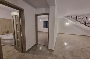 Casă - 3 camere de vanzare BACAU - Bacau anunturi imobiliare Bacau