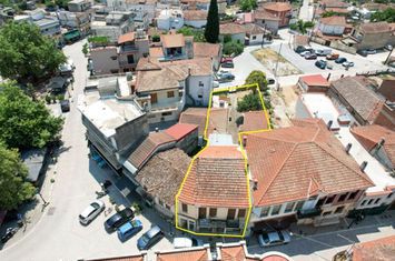 Clădire mixtă 131 mp în centrul Prosotsani anunturi imobiliare Grecia