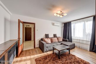 Apartament 3 camere de vânzare Bucuresti - 1-Decembrie
