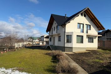 Casă - 5 camere de vanzare SUCEAVA - Suceava anunturi imobiliare Suceava