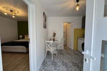 Apartament cu 2 camere la casa in Blumana, str De Mijloc anunturi imobiliare Brasov