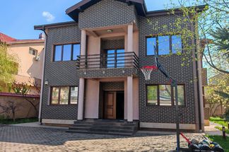 Vilă 12 cam de vânzare Bucuresti - Tineretului