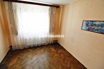Dambu Pietros - Zona Ansamblul Muresul - 4 camere - 2 balcoane anunturi imobiliare Mures