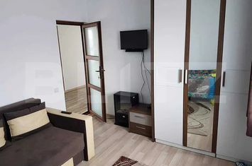 Casă - 4 camere de vanzare HALCHIU - Brasov anunturi imobiliare Brasov