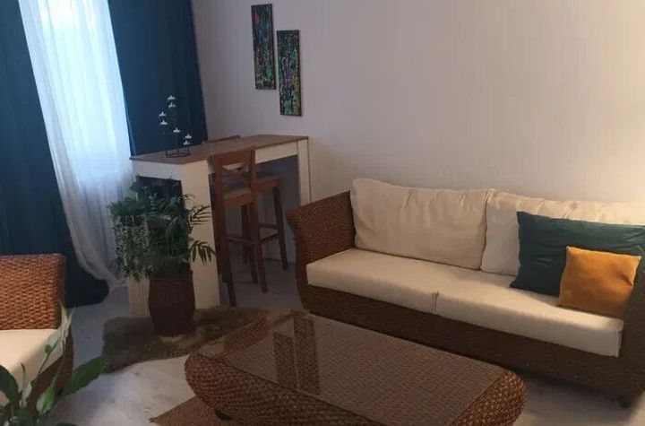 Vanzare Apartament 2 Camere Decomandat Zona Tineretului C anunturi imobiliare Bucuresti