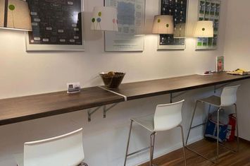 Inchiriere apartament spatios trei camere etaj doi plus mansarda Cotroceni Romniceanu anunturi imobiliare Bucuresti