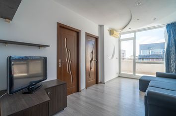 Investiție la cheie: Penthouse ARED UTA cu chiriaș preluabil anunturi imobiliare Arad