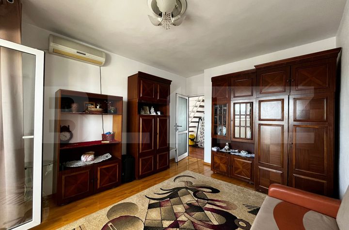 Apartament 4 camere de vanzare IASI - Iasi anunturi imobiliare Iasi