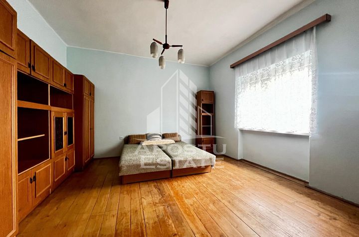 Casa cu 2 camere, 690mp in Battonya anunturi imobiliare Arad