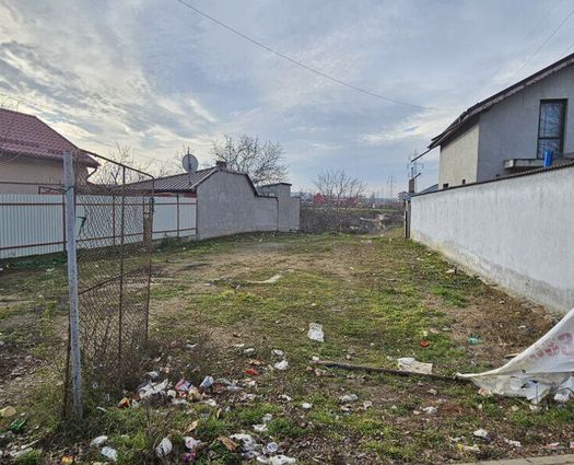 Teren Intravilan Catelu, 1300 mp