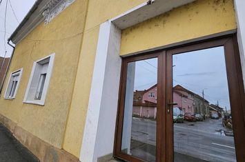 Spațiu comercial de vanzare ORADEA - Bihor anunturi imobiliare Bihor