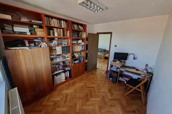 Apartament 4 camere de vanzare CENTRAL - Timis anunturi imobiliare Timis