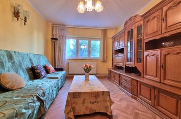 Apartament 3 camere de vanzare BACAU - Bacau anunturi imobiliare Bacau