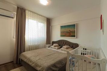 Iancului vanzare apartament 3 camere anunturi imobiliare Bucuresti