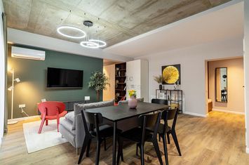 Apartament cu 3 camere de inchiriat EAS/Residence Clujului Oradea anunturi imobiliare Bihor