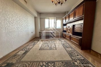 Apartament cu 3 camere, 2 bai, etaj 3, zona Sagului anunturi imobiliare Timis