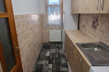 Garsonieră de vanzare RADAUTI - Suceava anunturi imobiliare Suceava