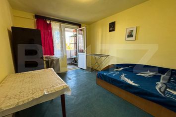 Apartament 3 camere de vanzare ROGERIUS - Bihor anunturi imobiliare Bihor