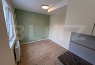 32.000 €, Garsonieră