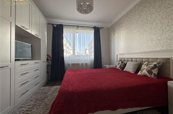 Apartament 3 camere de vanzare FLORESTI - Cluj anunturi imobiliare Cluj