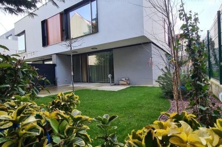 Vilă - 5 camere de inchiriat PIPERA - Bucuresti anunturi imobiliare Bucuresti
