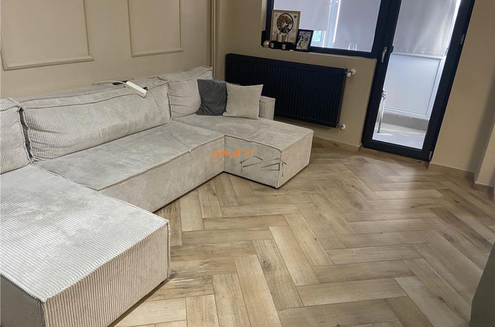 Apartament 3 camere de vanzare CENTRAL - Vrancea anunturi imobiliare Vrancea