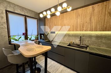 Vilă - 4 camere de vanzare TALMACIU - Sibiu anunturi imobiliare Sibiu