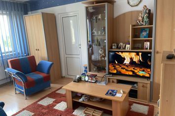 Apartament 2 camere de vanzare PLOIESTI - Prahova anunturi imobiliare Prahova