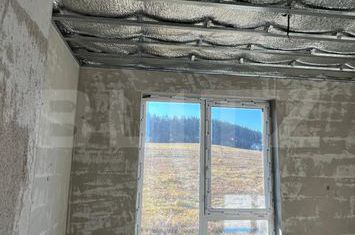 Vilă - 4 camere de vanzare CHINTENI - Cluj anunturi imobiliare Cluj