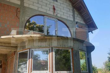 Vilă - 6 camere de vanzare TARGOVISTE - Dambovita anunturi imobiliare Dambovita