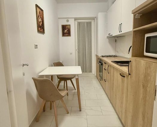 Garsonieră Podu Ros, 42 mp
