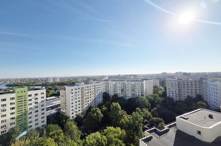 VANZARE 2 CAMERE - 72 MP. - DELFINULUI - SOS. PANTELIMON NR. 247 anunturi imobiliare Bucuresti