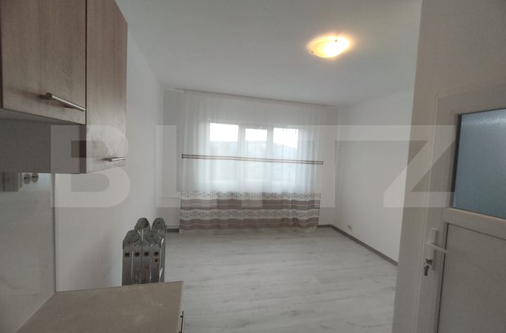 Garsonieră de vanzare IASI - Iasi anunturi imobiliare Iasi