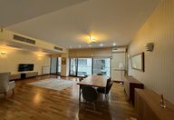 2.300 €, Apartament 3 camere