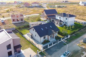 Casa deosebita de vanzare in Giarmata COMISION 0% CUMPARATOR anunturi imobiliare Timis