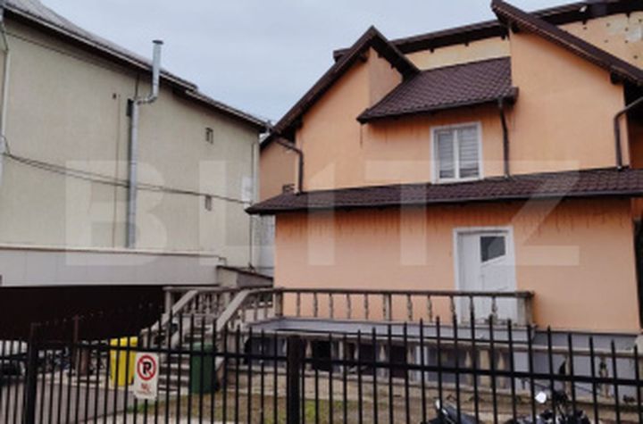 Vilă - 7 camere de vanzare SUCEAVA - Suceava anunturi imobiliare Suceava