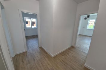 Apartament 3 camere de vanzare SIBIU - Sibiu anunturi imobiliare Sibiu