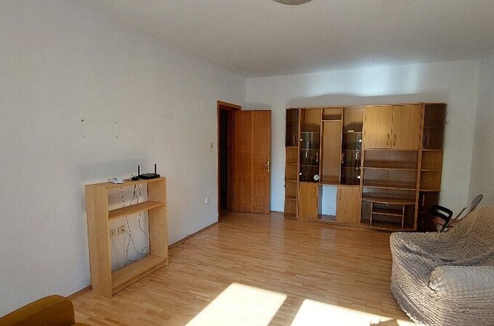 Apartament 4 camere de inchiriat BANEASA - Bucuresti anunturi imobiliare Bucuresti