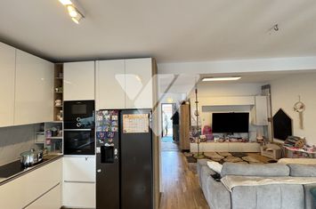 Vilă - 4 camere de vanzare CRISTIAN - Sibiu anunturi imobiliare Sibiu