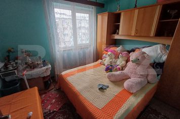 Apartament 3 camere de vanzare TARGU-JIU - Gorj anunturi imobiliare Gorj